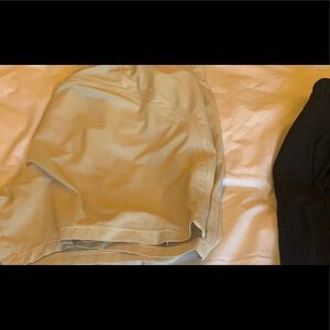 lululemon athletica Light ivory  Athletic Shorts. Pacemaker linerless 5”.